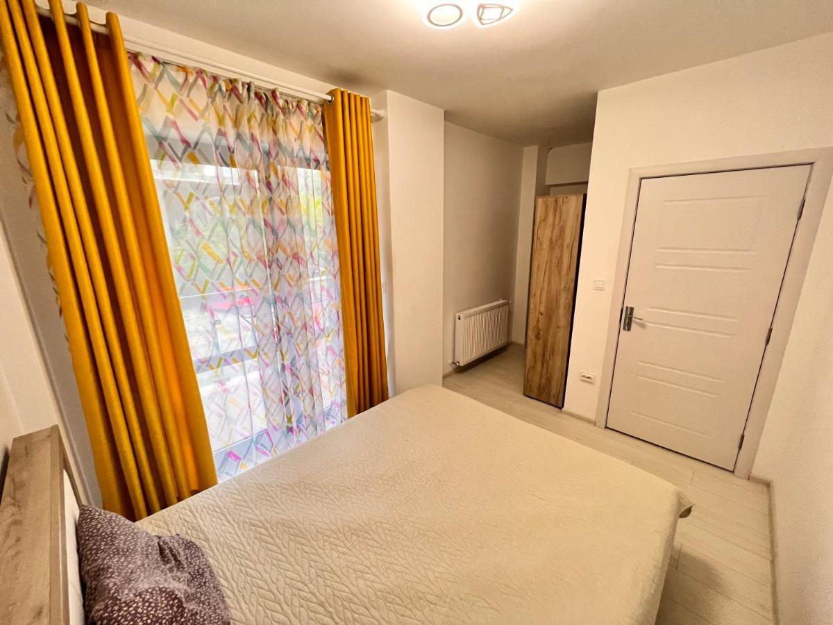 2 Rooms Apartment Airy & Bright Relax Яссы Экстерьер фото